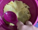 Foto langkah ke 1 dari resep Perkedel Kentang Kornet.