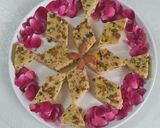 A picture of step 7 of Apple Mawa Burfi.