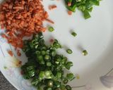 A picture of step 3 of Malaysian chicken fried rice.