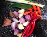 Foto langkah ke 2 dari resep Ayam gongso.