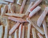 A picture of step 3 of Carrot&potato fries wit breadcrumbs 🍟#5orlessingredientscontest.
