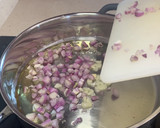 Foto del paso 1 de la receta: Merluza, habitas y sopa de guisantes