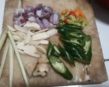 Foto langkah ke 1 dari resep Garang Asem Ayam.