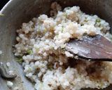 A picture of step 4 of Potato sabudana chakri.