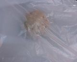 A picture of step 5 of Sabudana Thalipeeth.