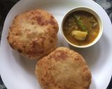 A picture of step 4 of Poori and aloo bhaji.