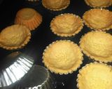 Foto langkah ke 8 dari resep Pie Buah (Kulit dan Vla tanpa Telur).