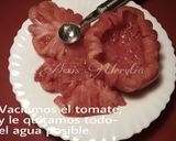 Foto del paso 5 de la receta Tomate relleno de gambas y mozarella