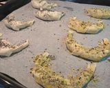 Foto del passaggio 4 della ricetta Cornetti express dolci e salati