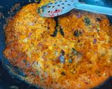A picture of step 2 of Bhindi Masala.