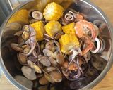 รูปขั้นตอนการทำที่ 1 ของ กุ้งกะละมัง
