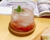 ［草莓系］蜂蜜草莓氣泡飲的食譜步驟3照片