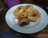 Foto langkah ke 6 dari resep Cumi goreng tepung.