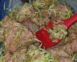 A picture of step 2 of Turkey Burger.