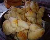 Foto del paso 10 de la receta: Cuernitos de grasa