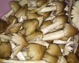 Hình bước làm 2 của món Nấm mối xào