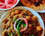 A picture of step 5 of Pindi Chole.