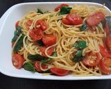 A picture of step 3 of Herb Chicken sweet basil tomato spaghetti.