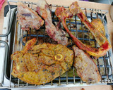 Foto del paso 3 de la receta: Cordero a la parrilla con patatas fritas