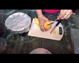 A picture of step 1 of Mango stuffed kulfi.