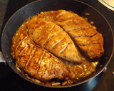 Foto del paso 2 de la receta: Solomillos de pavo a la pimienta rosa, y vermú rojo