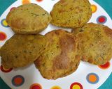 A picture of step 5 of 20 Minute Breakfast ---- Matar Puri (Fresh Green Peas Puris).