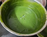 A picture of step 3 of Spinach soup.