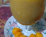 A picture of step 3 of Mango Shake.