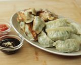 Foto langkah ke 10 dari resep Kuotie Ayam Devina Hermawan.