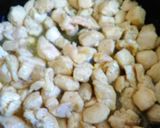 Foto del paso 5 de la receta: Pollo en salsa roja de tortilla