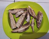 Foto langkah ke 1 dari resep Lempah Kuning Ikan Tongkol.