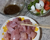 Foto del paso 1 de la receta: Brochetas de pollo 🍗🍗🍗