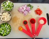 A picture of step 2 of Gluten-free Makai Dalia With Veggie & Sesame seeds.