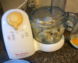 Foto del paso 3 de la receta: Cocina para principiantes: Budín de banana y nuez especiado