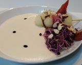 Foto del paso 7 de la receta: Ajoblanco de melón con ensalada de germinados y brocheta de melón con jamón
