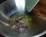 Foto langkah ke 3 dari resep Oseng kacang panjang wortel.