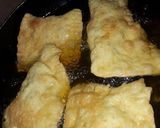 A picture of step 8 of Semovita meat pie.