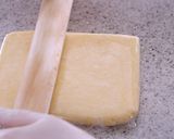 A picture of step 5 of Crisply Crumbly Potato Pie with Moist Filling.