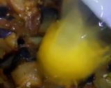 A picture of step 3 of Shakshuka with Eggplant 🍳🍆.
