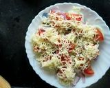 A picture of step 4 of Cheese  Muruku Sandwich.