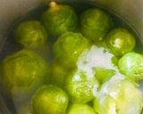 Foto del paso 1 de la receta: REPOLLITOS DE BRUSELAS SALTEADOS 😋🤗👌