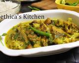 Pomfret Macher Jhol (Pomfret Fish Curry - Bengali Style) recipe step 7 photo
