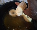 A picture of step 7 of Fluffy doughnuts.