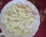 A picture of step 2 of Mazydar Aloo Gobhi.