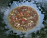 Foto langkah ke 4 dari resep Telur Ceplok Saus Tiram.
