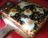 Foto del paso 19 de la receta: Hojaldre de espinacas, bacon, queso fresco y huevo (Spanakopita)