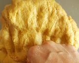 A picture of step 6 of Pumpkin buns.