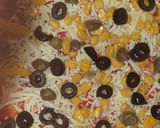 صورة لخطوة 5 من وصفة بيتزا بسجق 😋😋😋