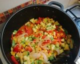 A picture of step 5 of Calabacitas con Queso.
