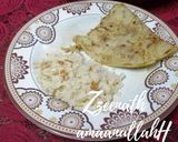 A picture of step 2 of Halwa Paratha.